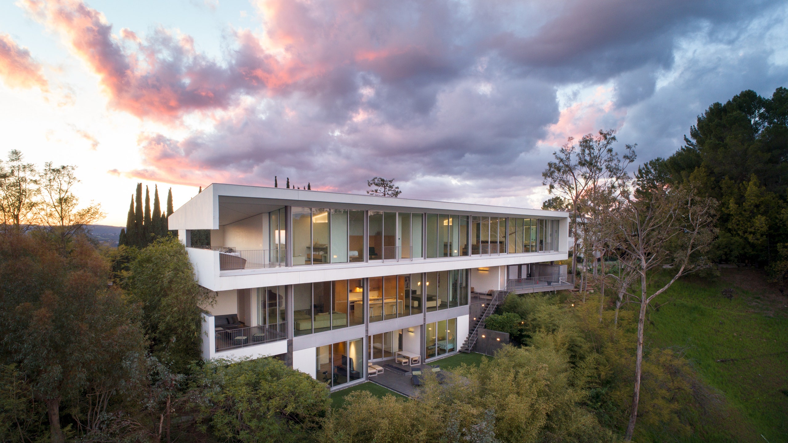 Zoltan Pali's Beverly Hills House from The Weeknd's Starboy